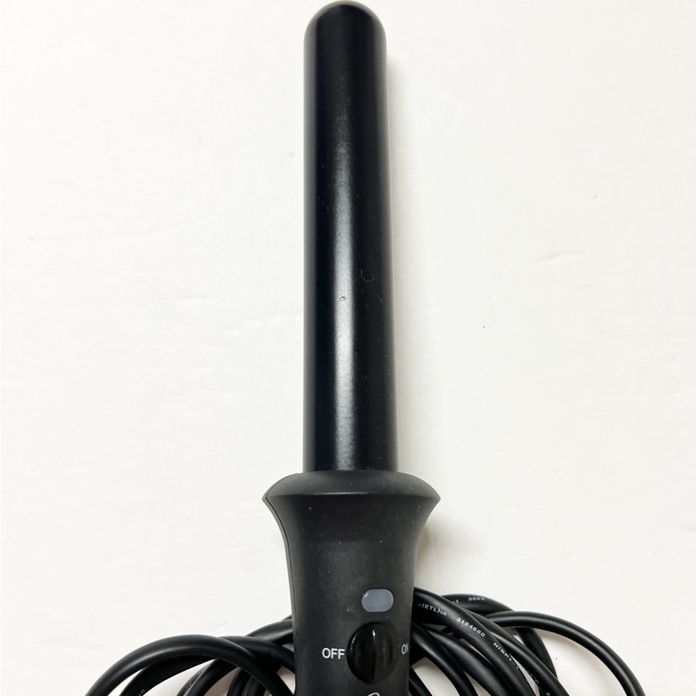 Sultra The Bombshell Rod Black Curling Iron Wand with Protective Heat Glove - Picture 5 of 5
